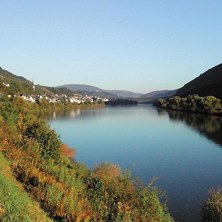 Gaestehaus Herda Бридель Экстерьер фото